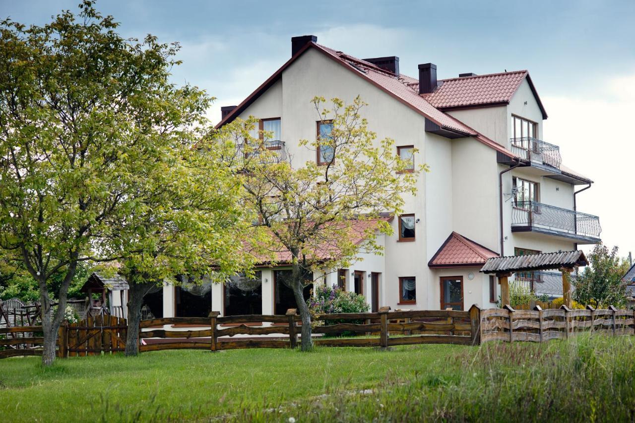 Willa Czarownica Нова-Слупя Экстерьер фото